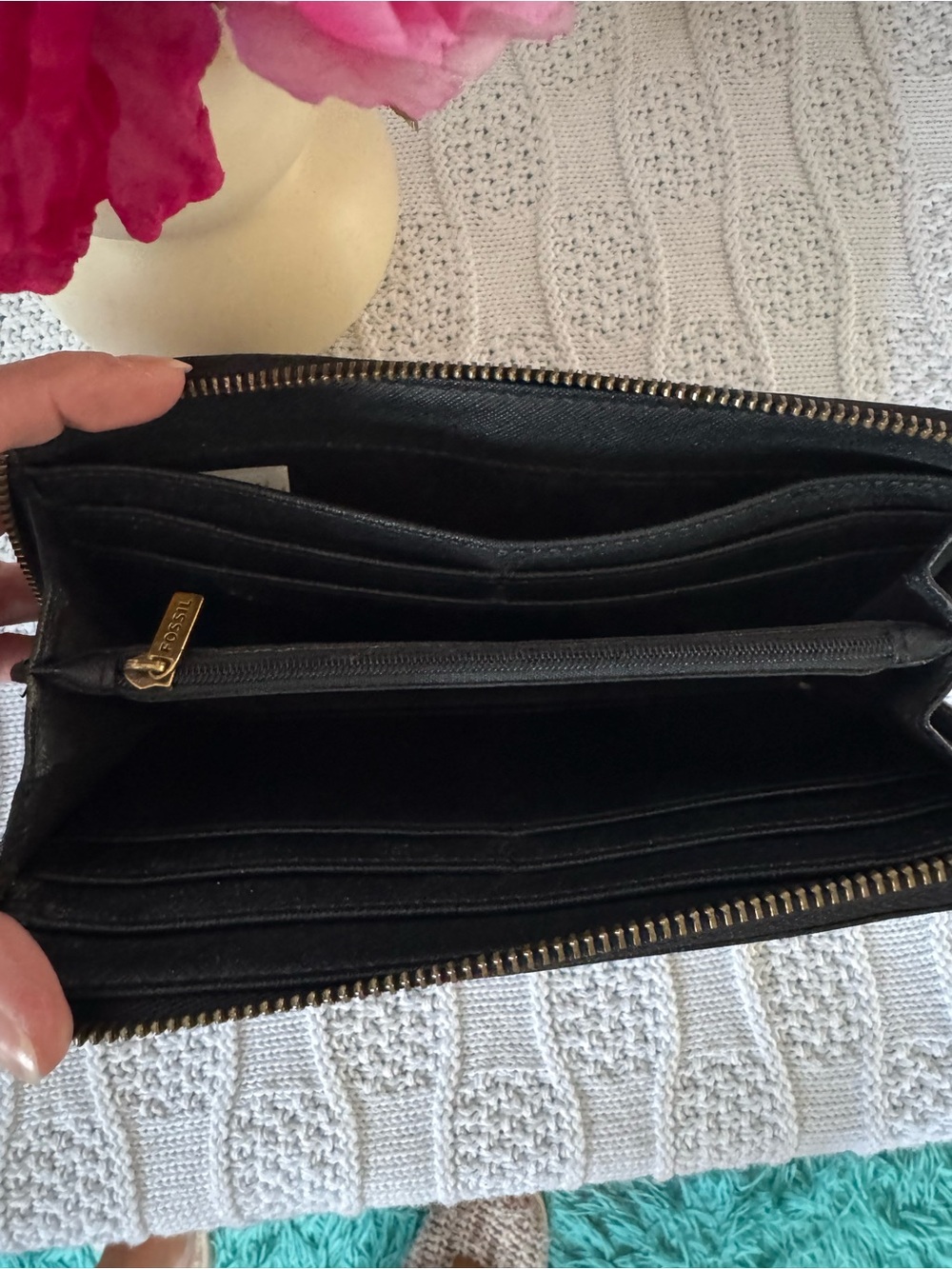 Fossil EUC pebbled leather zip around long wallet - Picture 3 of 3
